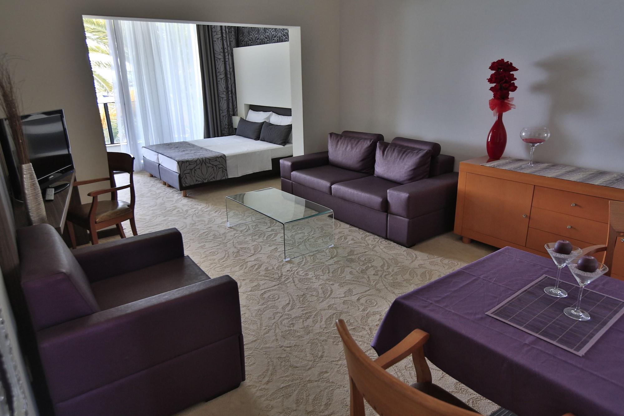 Beach Hotel Split Ποντστράνα Εξωτερικό φωτογραφία