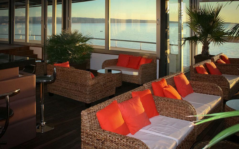 Beach Hotel Split Ποντστράνα Εξωτερικό φωτογραφία